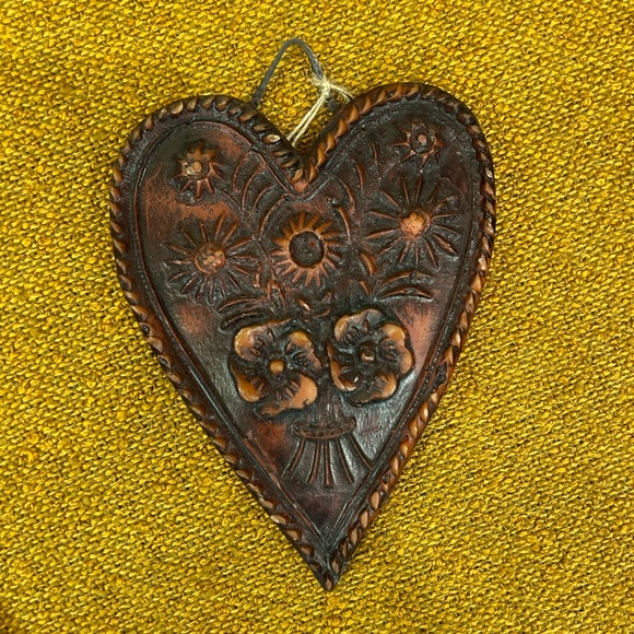 Blackened Beeswax Heart - Folk Art, German Fraktur, Valentine's Day - Picture 2 of 3